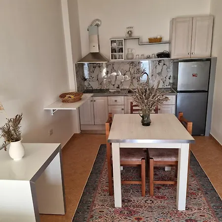 Alma's At Apartment Vlore