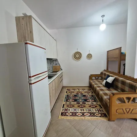 Lägenhet Alma's At Vlorë